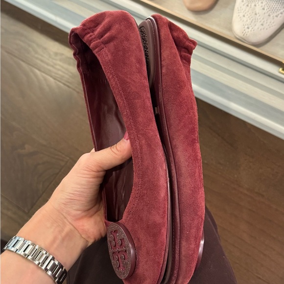 Tory Burch Minnie flats suede burgundy crystals - Picture 6 of 7